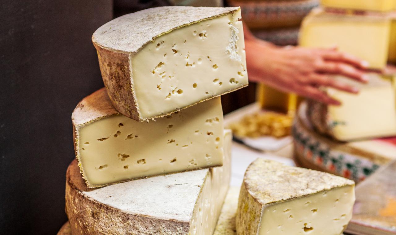 Ne jetez plus vos fromages à croûte : ravivez-les !